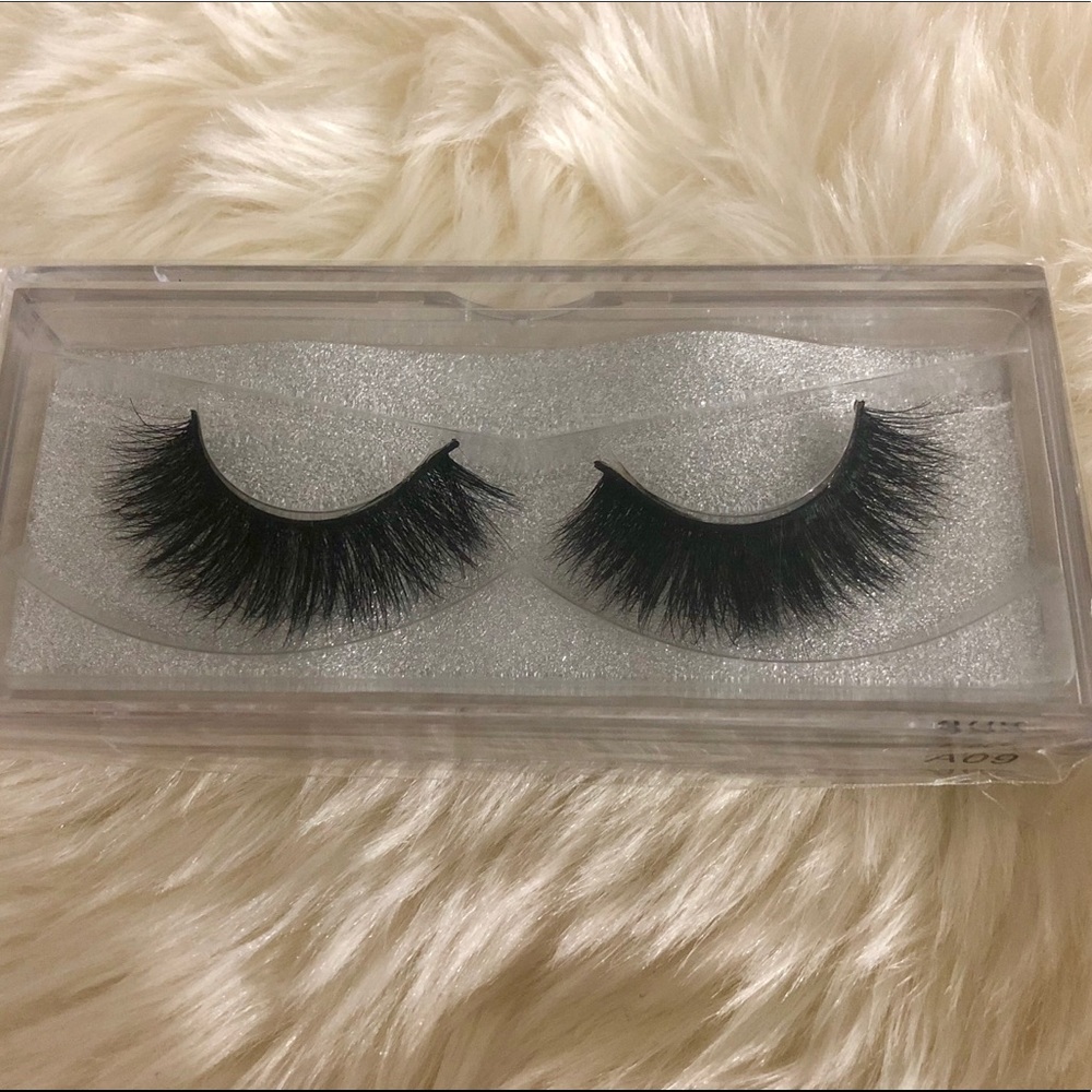 EYELASHES (BELLE)